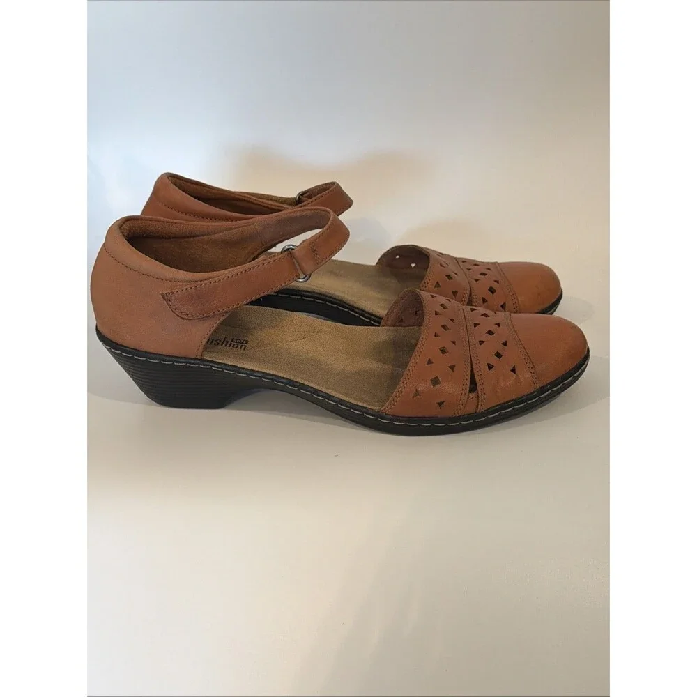 Clarks emily soft